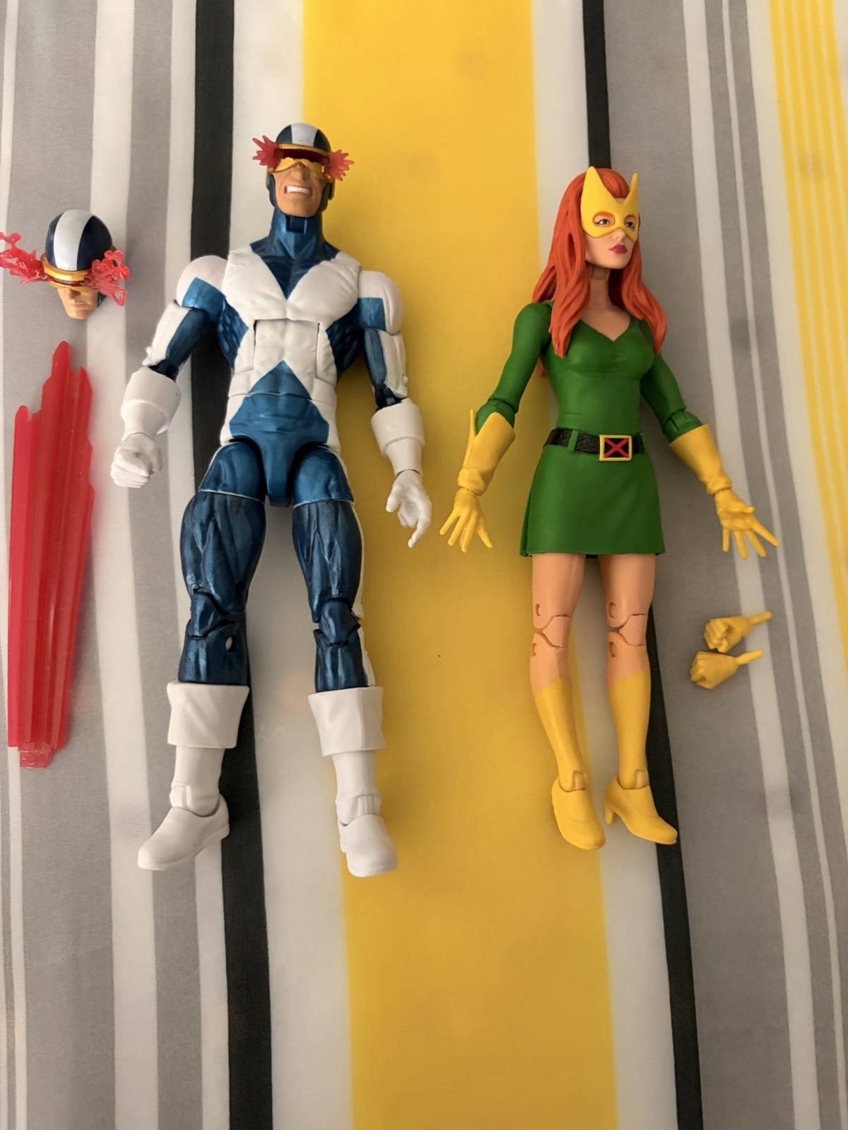 MARVEL LEGENDS X-MEN CYCLOPS e Jean Grigio RETRO