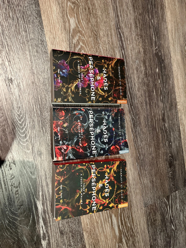 Lot des 3 tomes Hadès et Perséphone