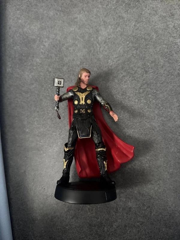 Figurine thor