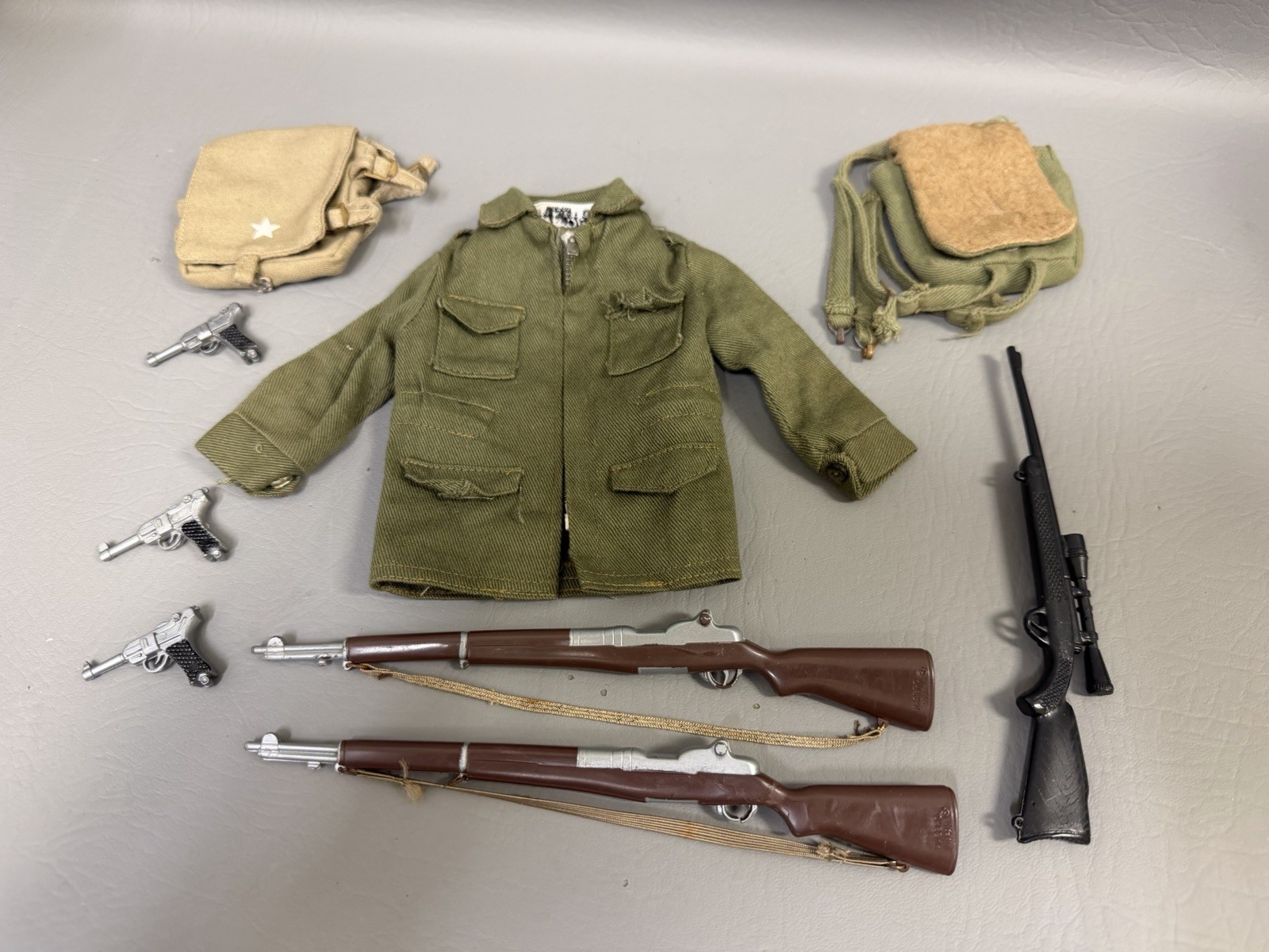 ELMETTO UNIFORME GIAPPONESE HASBRO GI Joe Backyard Patrol vintage anni 60 nuovo sigillato