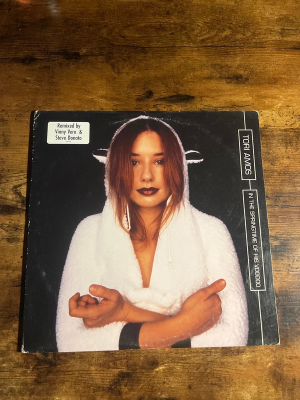 Tori Amos / in the springtime of his voodoo  / dedicassé , signé