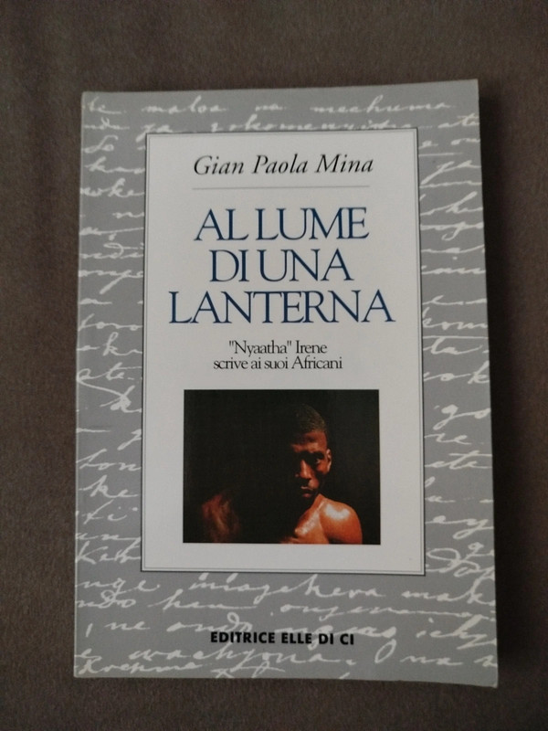 Al lume di una lanterna di Gian Paola Mina