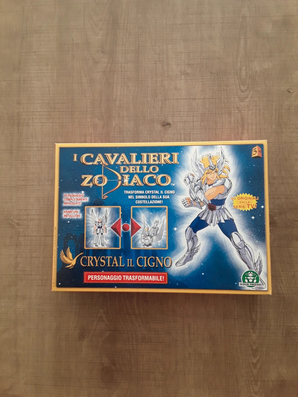 I Cavalieri Dello Zodiaco: personage "Crystal il Cigno"
