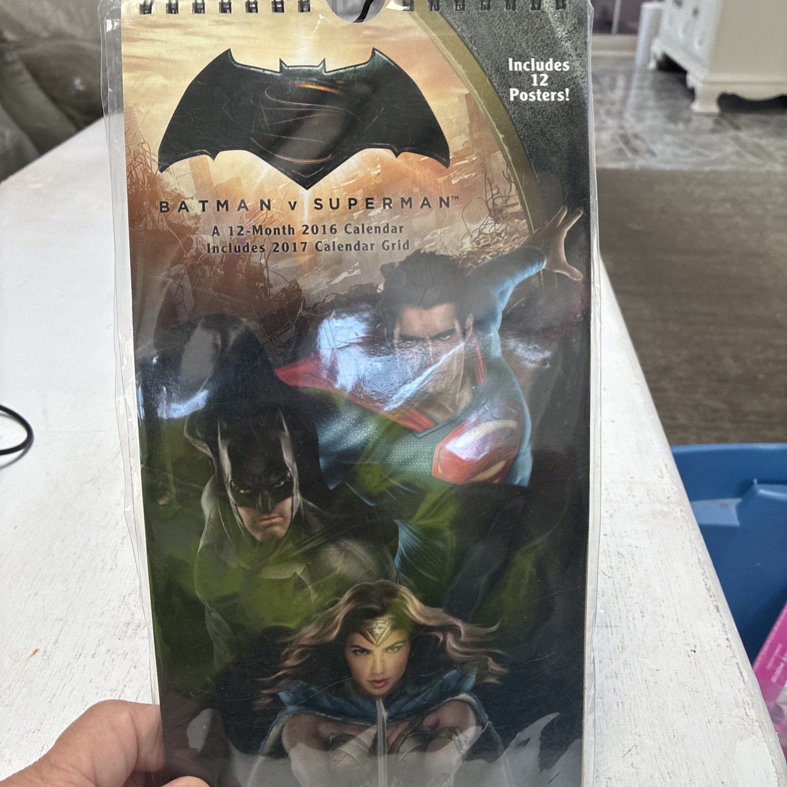 Batman v Superman 2016 Calendar Book Includes 2017 Calendar Grid NIP