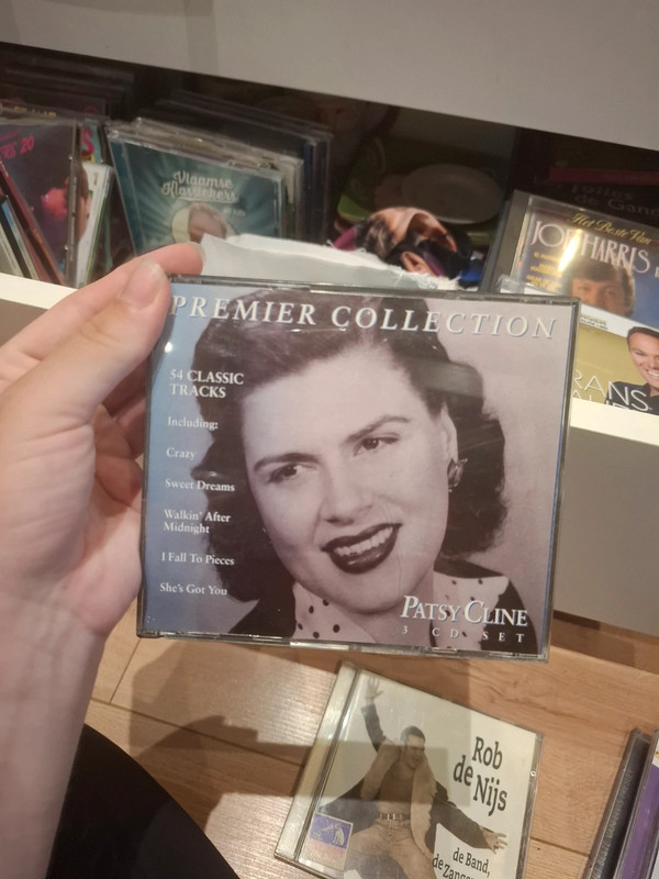 3 cd premier collection  patsy cline
