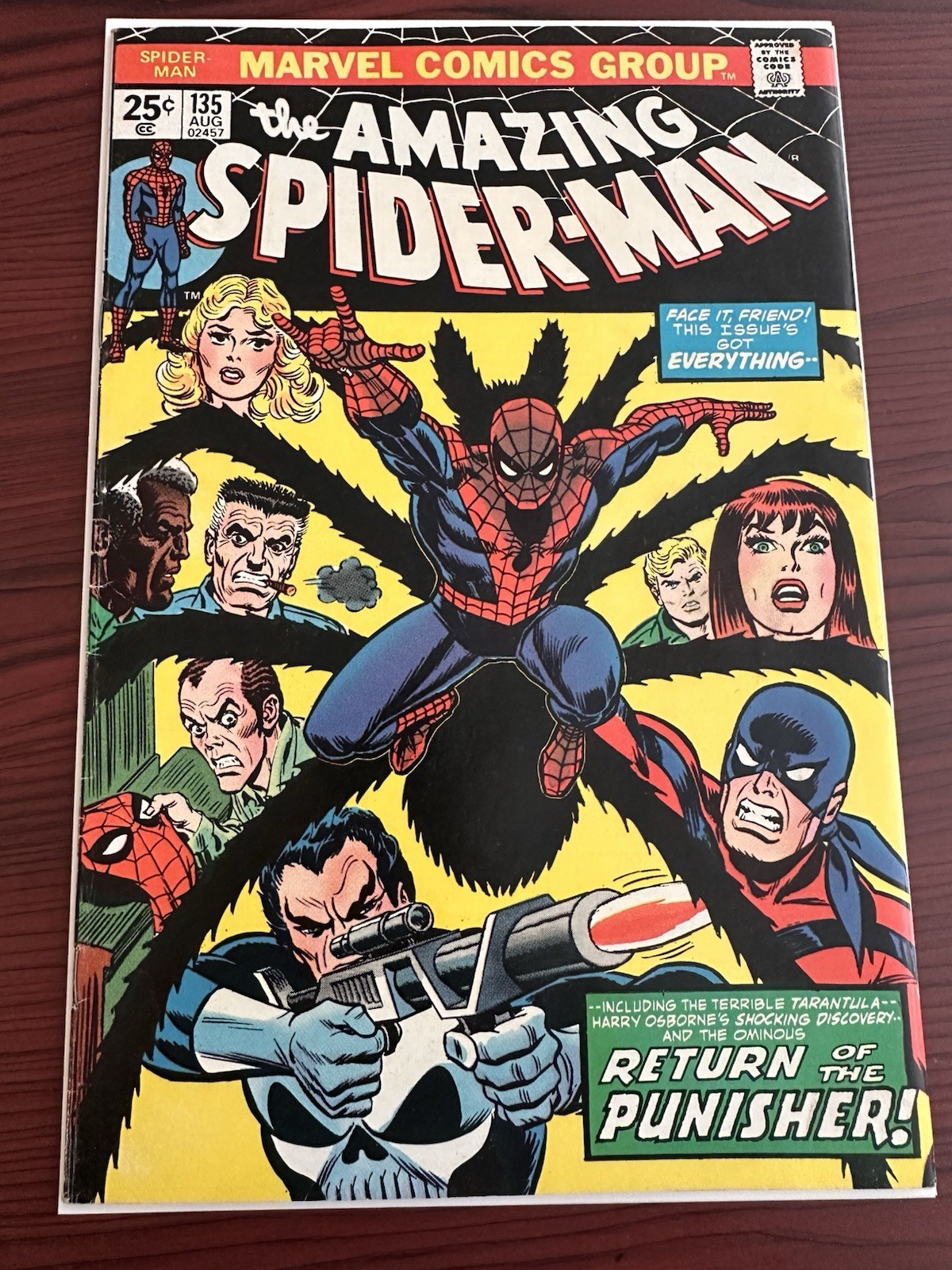 The Amazing Spider-Man #135 (Marvel Comics agosto 1974) MVS intatto.