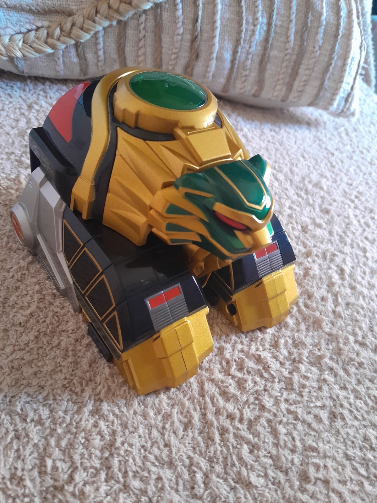 Bandai Power Rangers Legacy Thunder Megazord Part