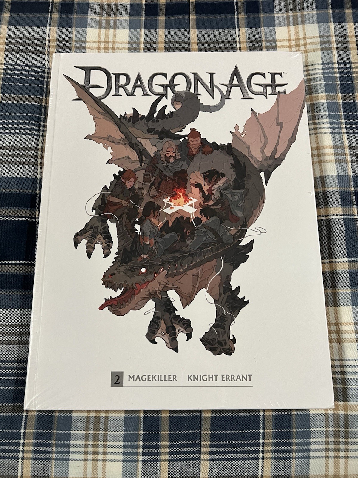 Dragon Age Library Edition Volume 2 Magekiller Knight Errant copertina rigida Omnibus