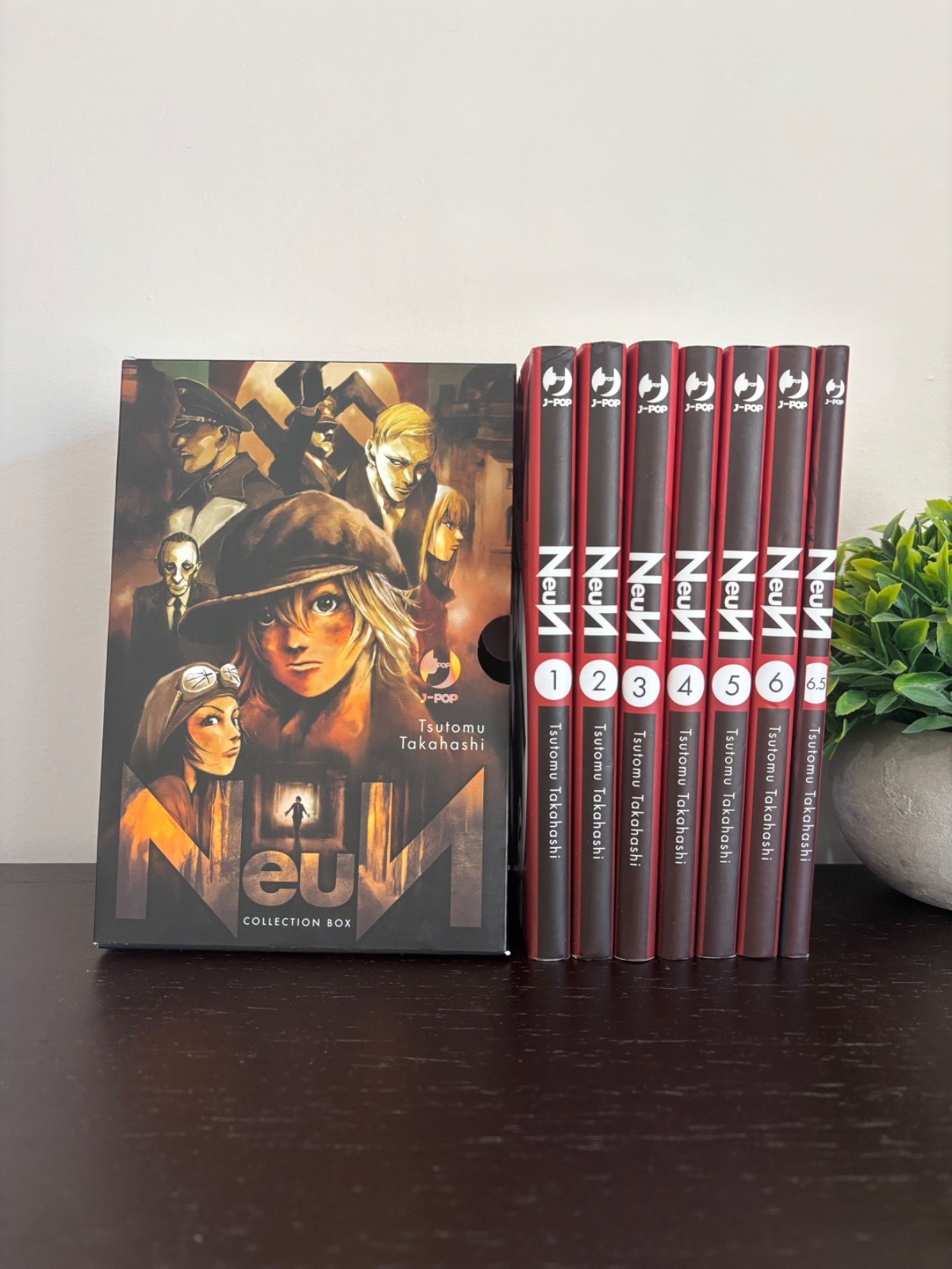 NEUN Serie Completa Manga 1-6 + 6.5 CON BOX Cofanetto J-POP Tsutomu Takahashi