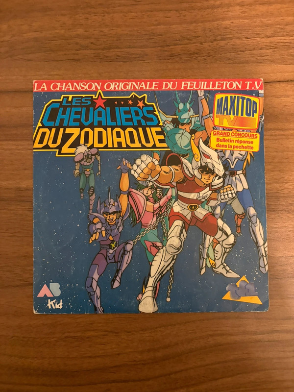 45t Les Chevaliers du Zodiaque