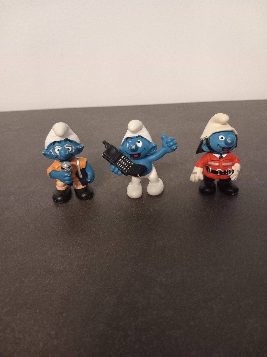 Set di 3 puffi pompieri giornalista cellulare Schleich Peyo tedesco