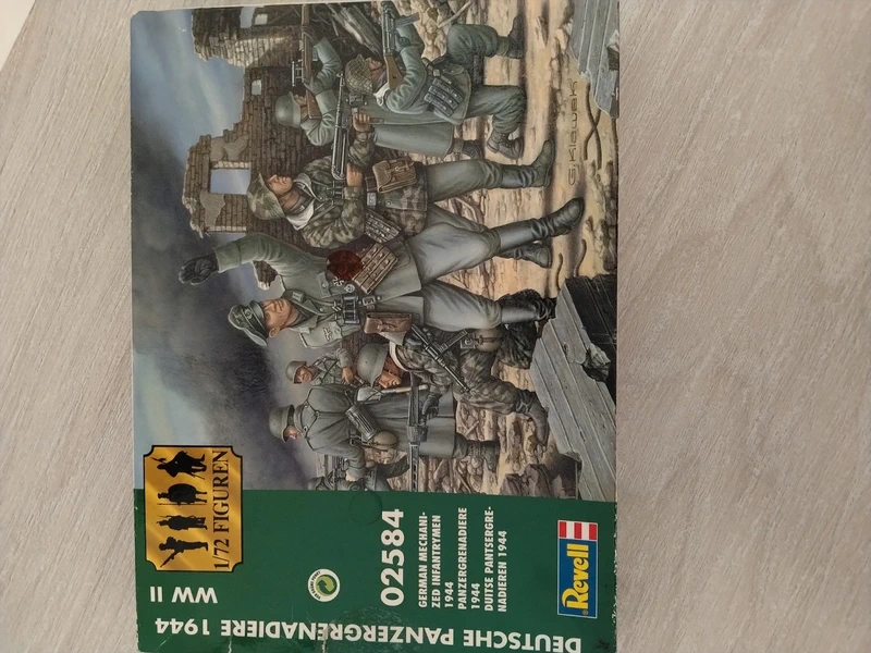 Maquette 1/72