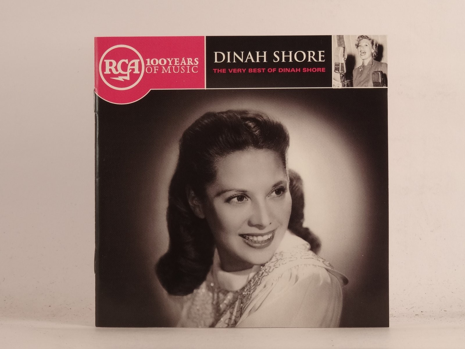 DINAH SHORE THE VERY BEST OF DINAH SHORE (534) 14 Track CD Album plus Picture Sl