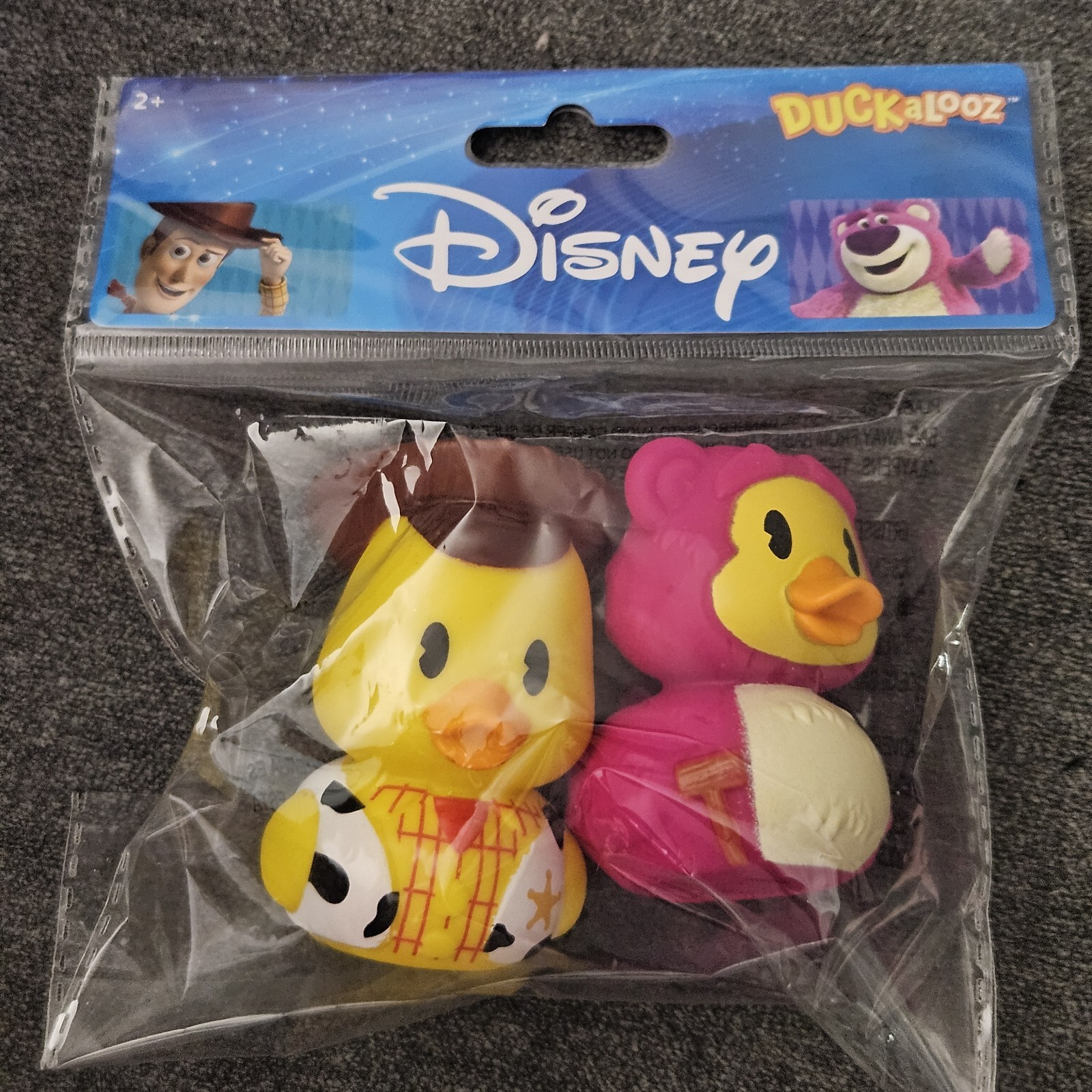 Disney - Woody & Lotso - Anatre di gomma - Altezza circa 3" e 2,5" - Duckalooz