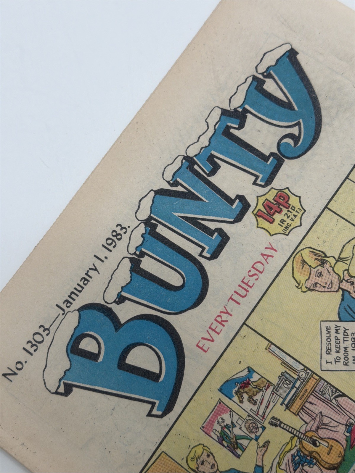 BUNTY COMIC - New Year Issue - January 1st 1983 - Vintage 80s Girls UK Comic