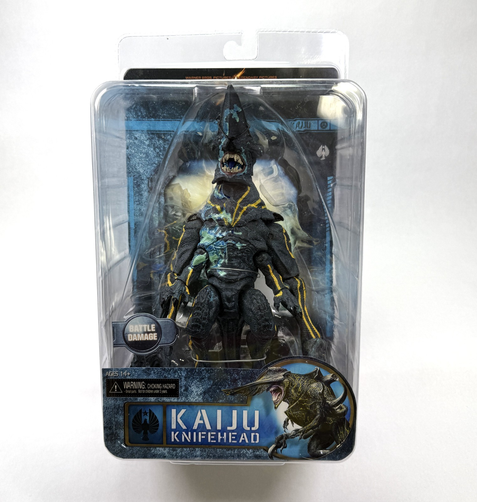 Battle Damage Kaiju Knifehead NECA Pacific Rim Deluxe Figure nuovo sigillato 2014
