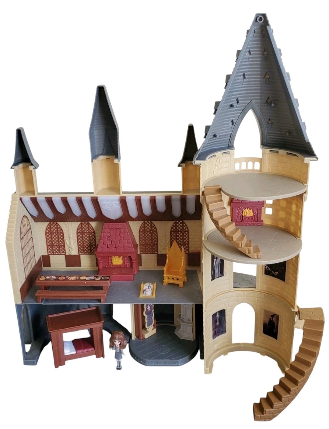 Harry Potter Château Poudlard Interactif 57cm Sons Lumières + Hermione Figurine