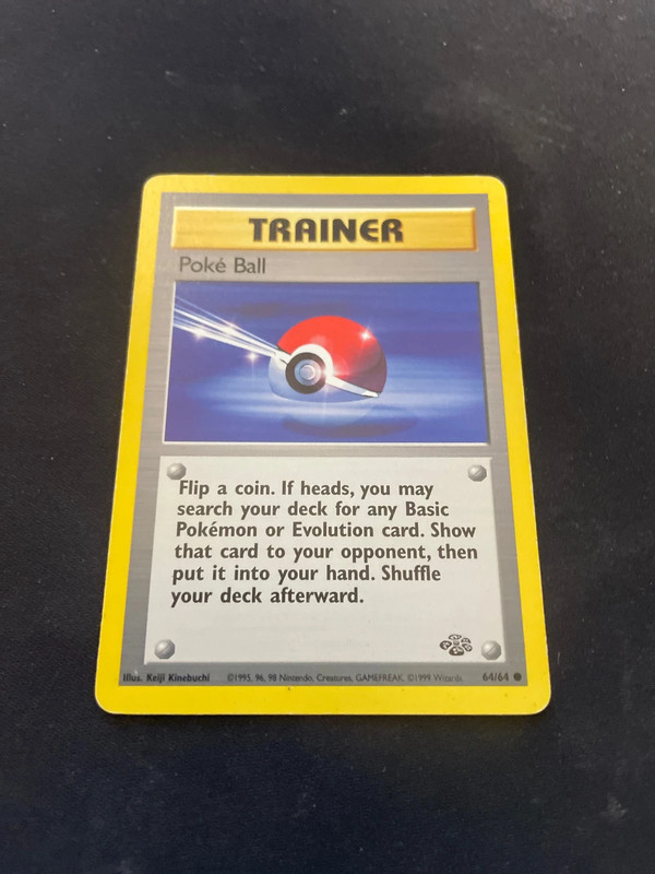 Pokémon poke ball