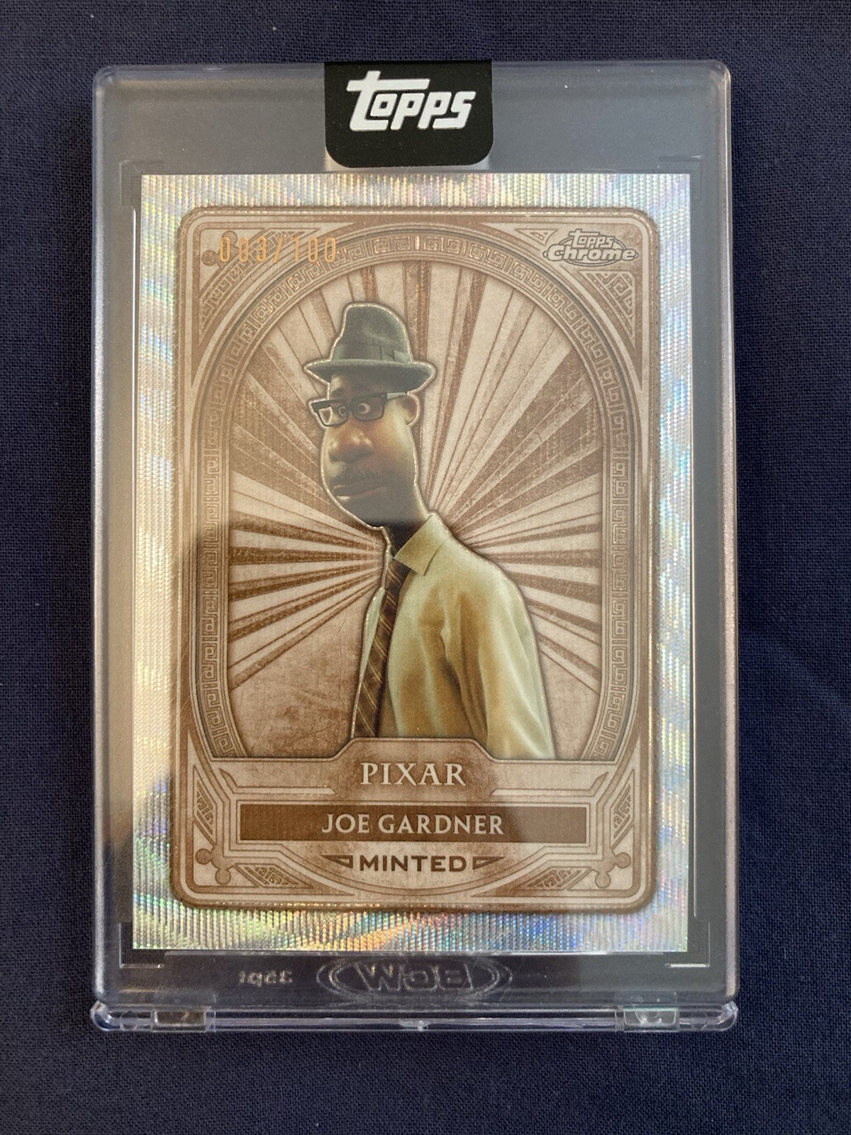2025 Topps come nuovo Disney #49 Joe Gardner 003/100 incassato