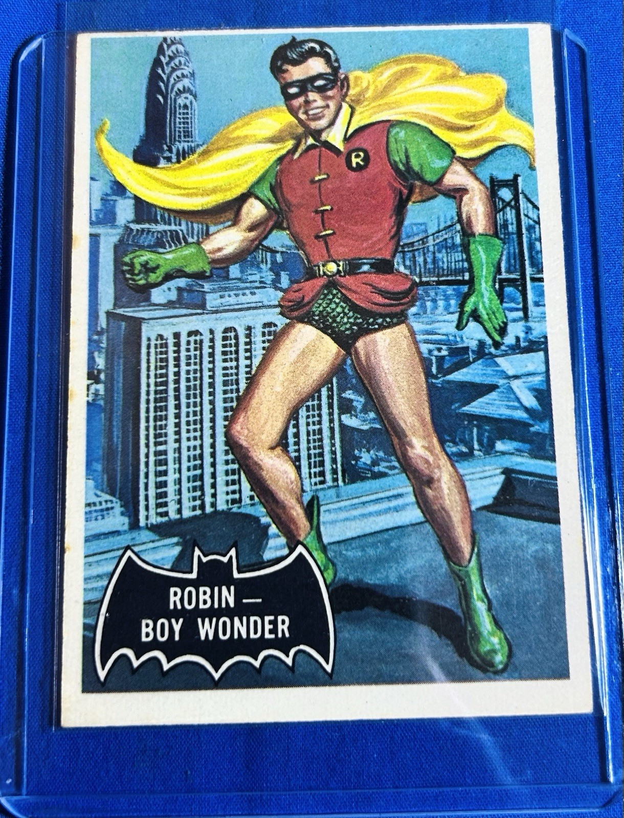 Topps 1966 Robin The Boy Wonder #2 Excellent Condition No Creases