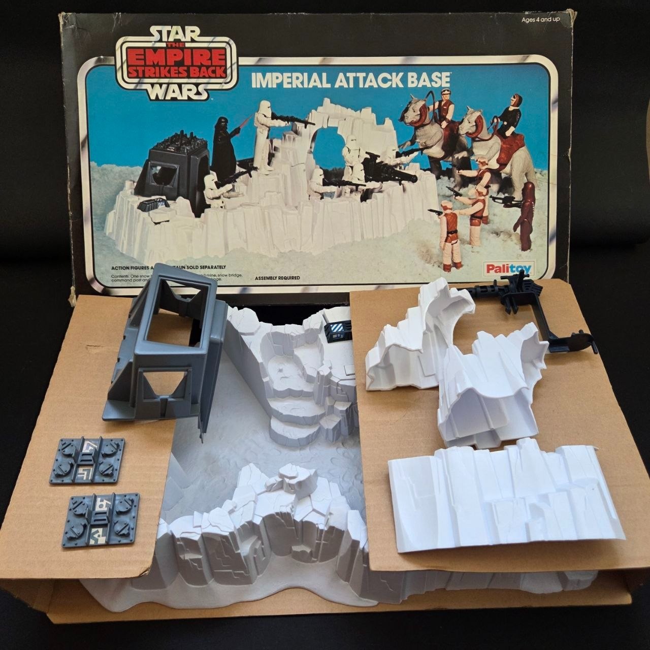 Vintage Imperial Attack Hoth Base Play Set Star Wars Palitoy ESB anni 80 in scatola