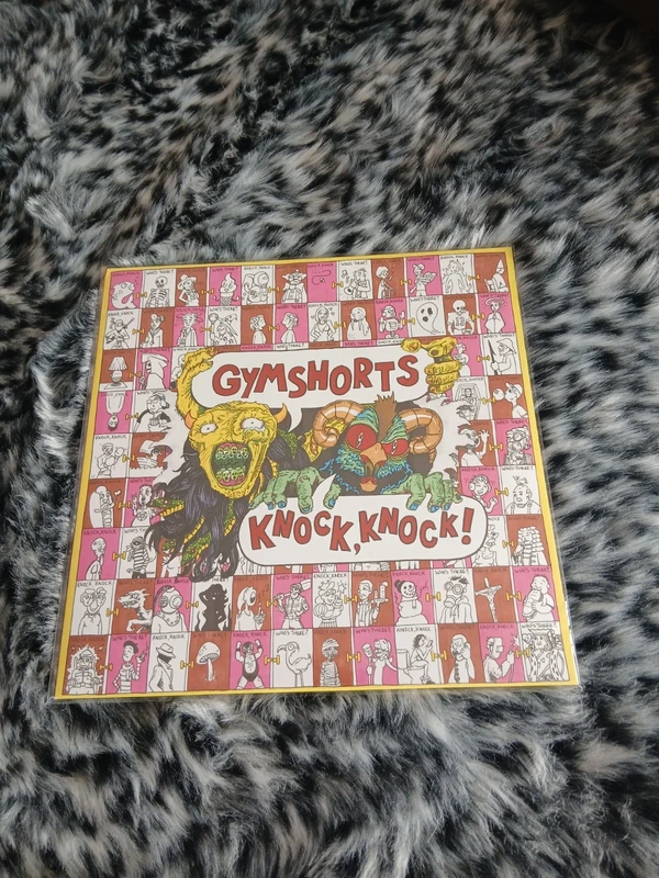 Gymshorts knock knock Rock