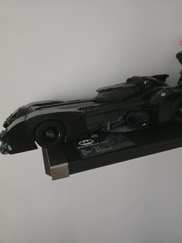 Lego batmobile