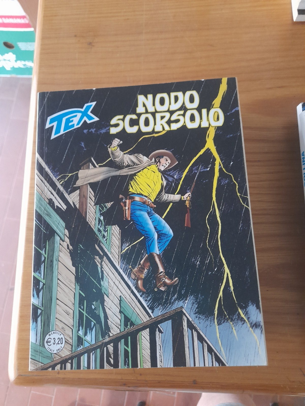 Tex numero 656...Sergio Bonelli editore 2015...buono 