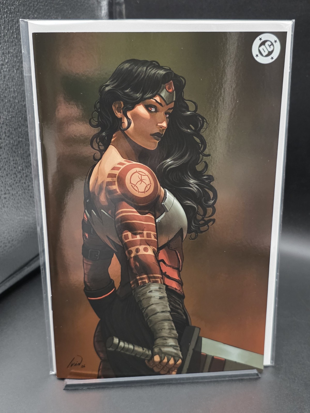 ABSOLUTE WONDER WOMAN #19 IVAN TALAVERA 616 Virgin FOIL  C LTD 1000 SHIPS FREE 