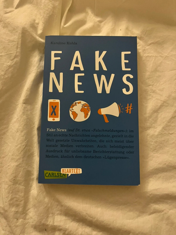 Buch über fake news