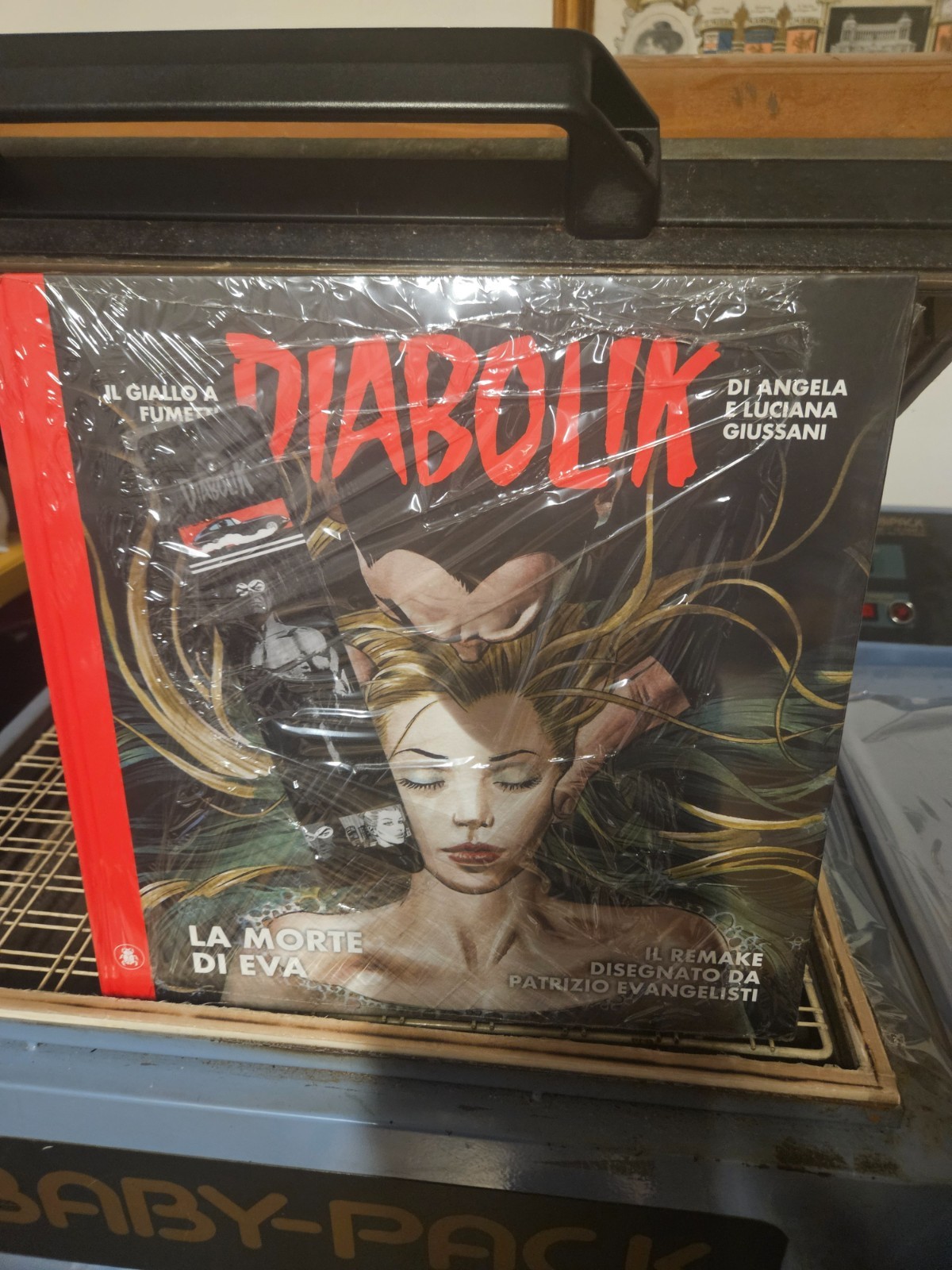DIABOLIK LA MORTE DI EVA CON GADGET BLISTERATO