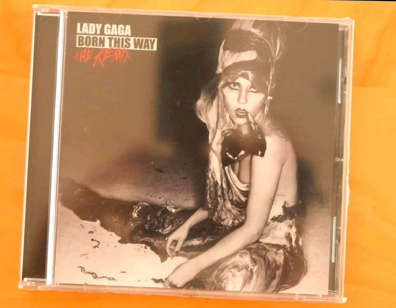 Lady Gaga - Born This Way: The Remix - CD (Album)