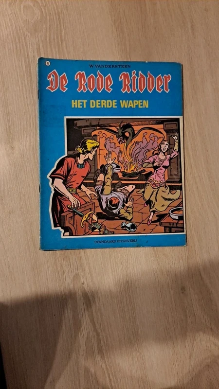 De rode ridder - Het derde wapen