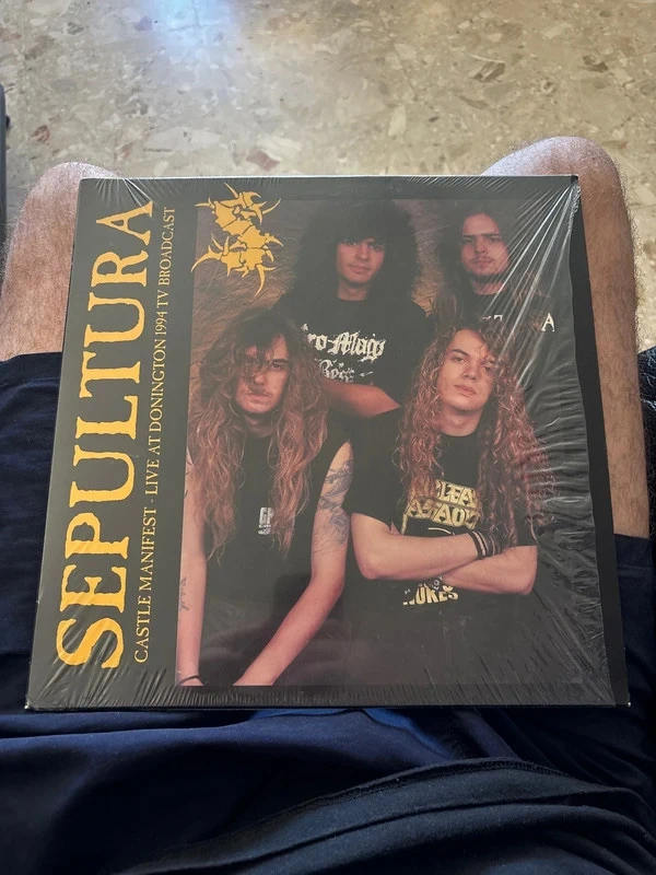 Sepultura – Castle Manifest : Live At Donington 1994 TV Broadcast