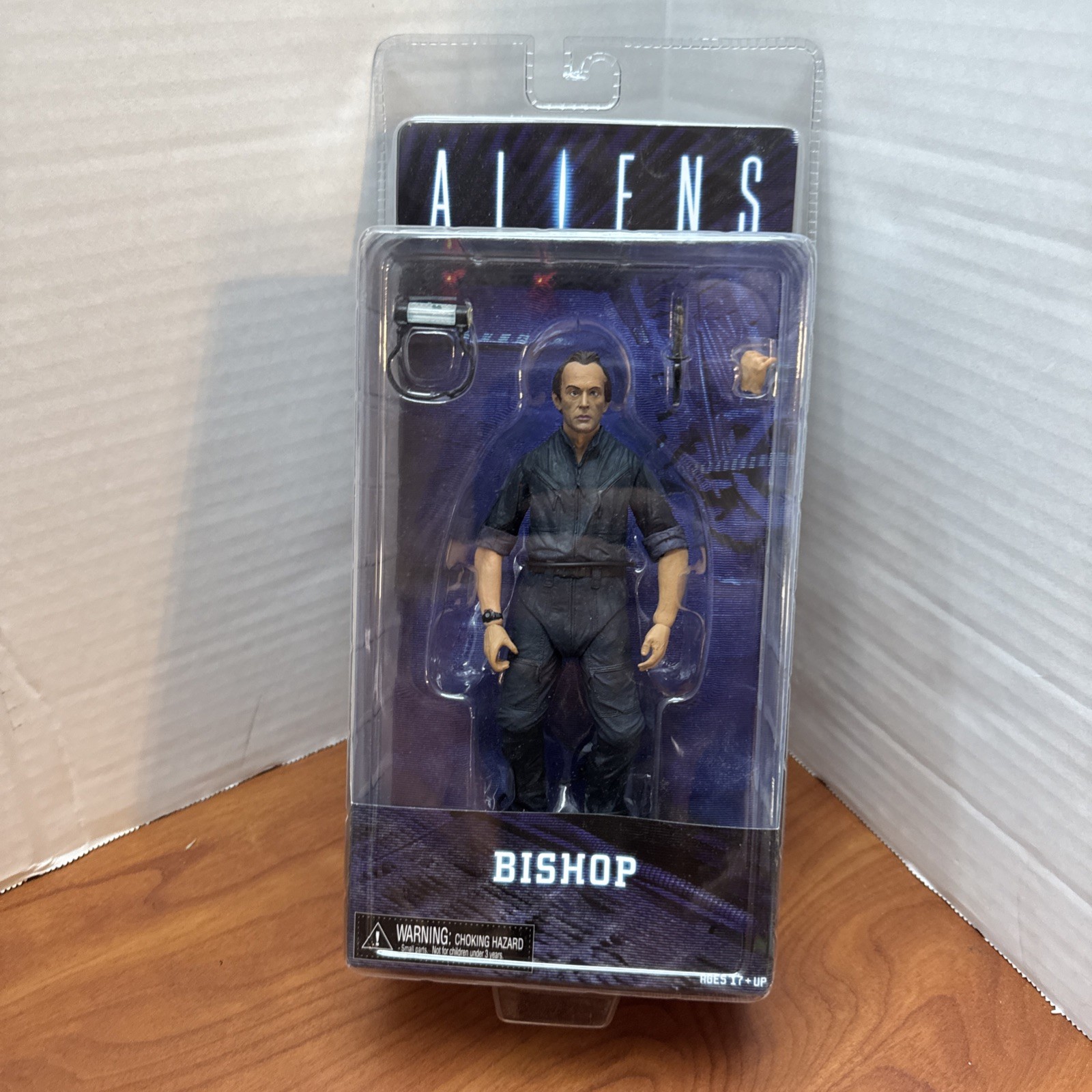 Neca Bishop Aliens Series 3 Lance Henriksen Android Figure 2014 Sealed 51376