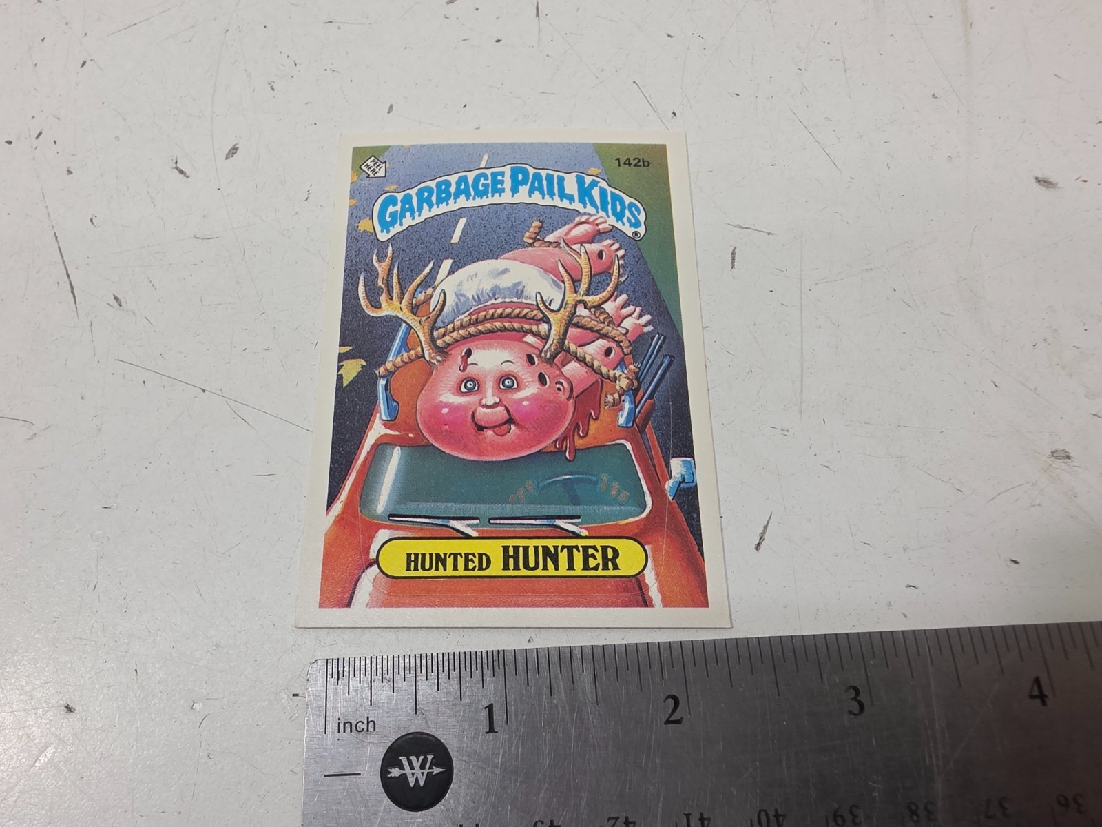1986 Topps Garbage Pail Kids Series 4 #142b Hunted Hunter