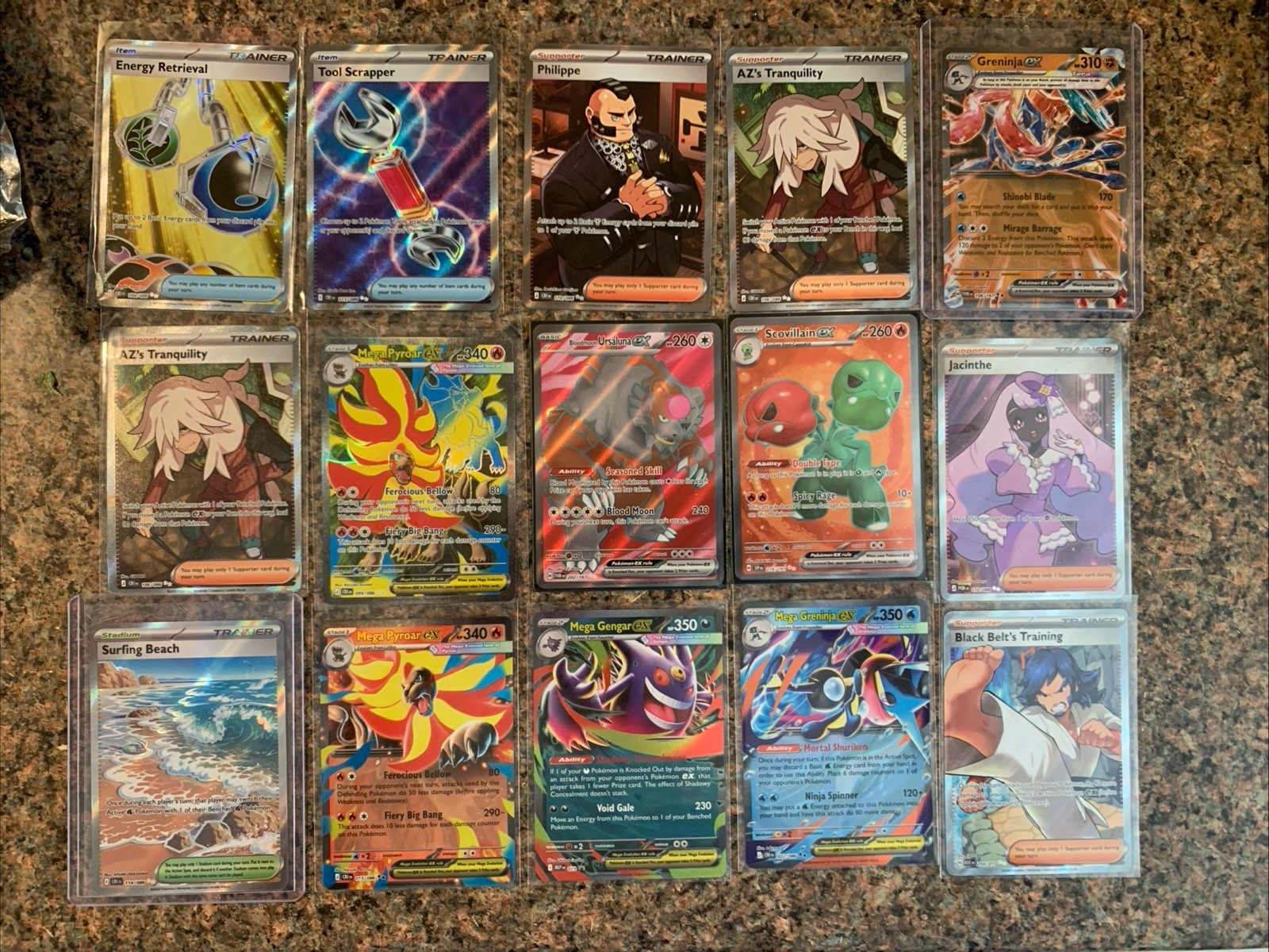 Lotto 30 carte Pokémon TCG e Full Art quasi perfette