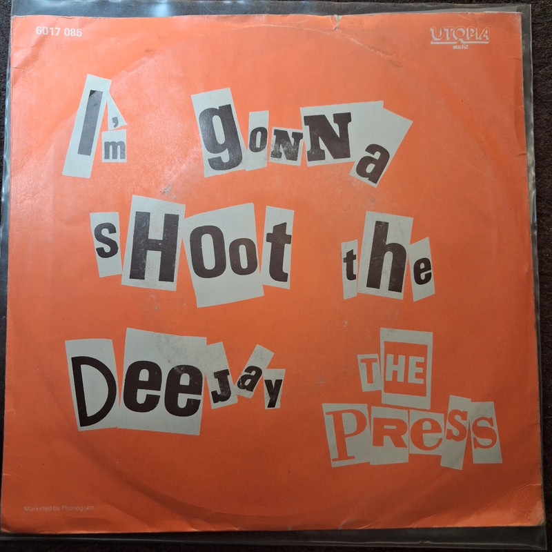 I'm gonna shoot the deejay - The Press