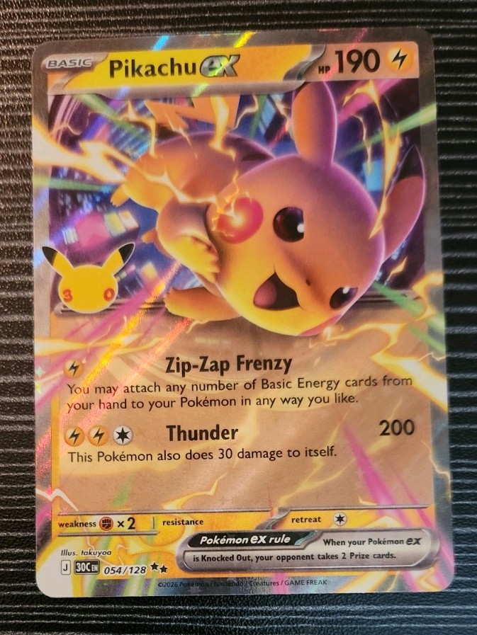 Pokemon - 30° Celebrazione - Pikachu ex 054/128 - Doppia Carta Holo Rara
