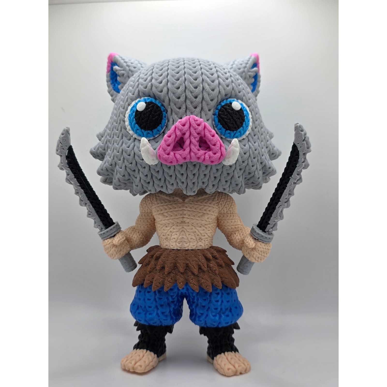 Figurina Inosuke 8" stampata in 3D a maglia sintetica - The Ultimate Demon Slayer da collezione!