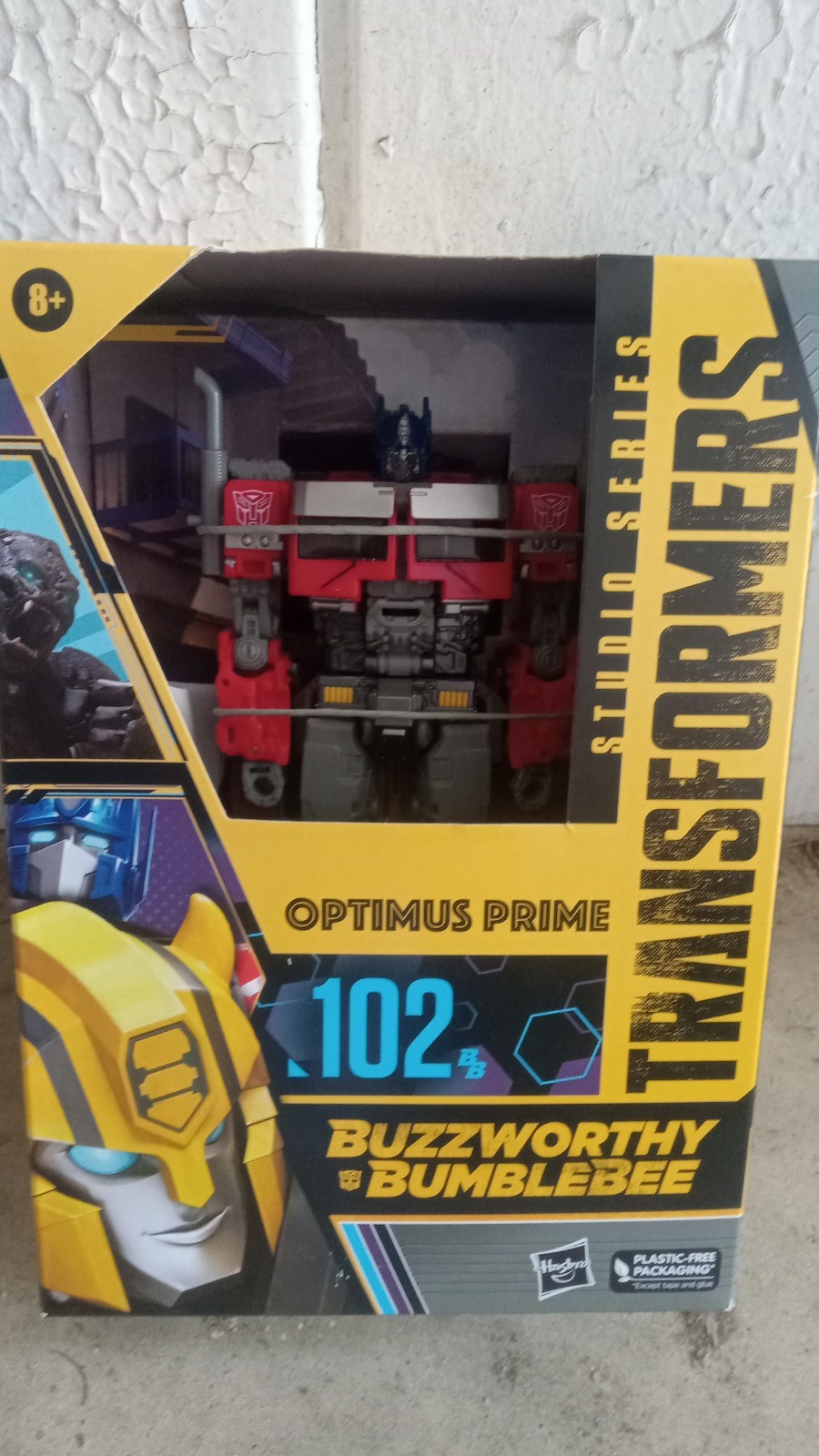 Hasbro Studio Series Transformers Optimus Prime 6.5 in Action Figure - F7121