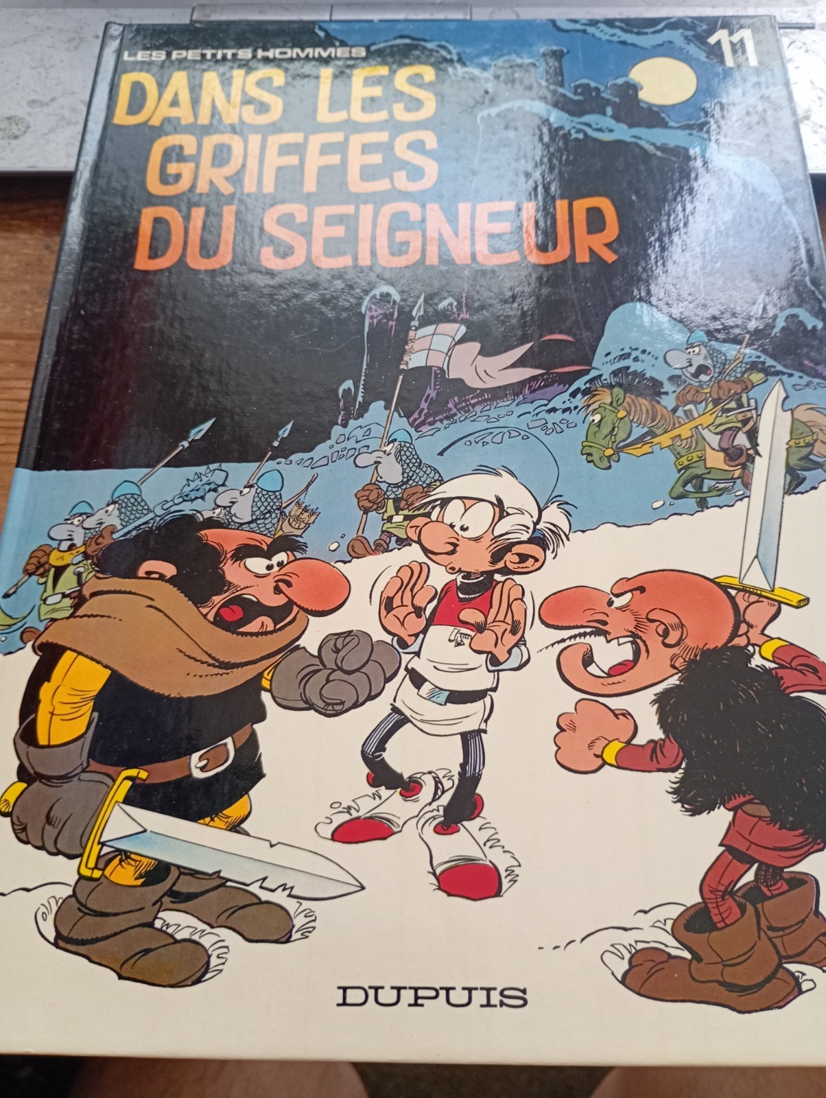 dans les griffes du seigneur LES PETITS HOMMES PIERRE SERON dupuis 1981