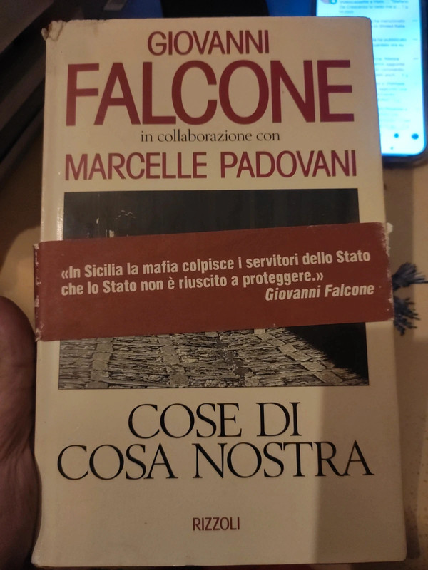 Libro Cose di Cosa Nostra Giovanni Falcone