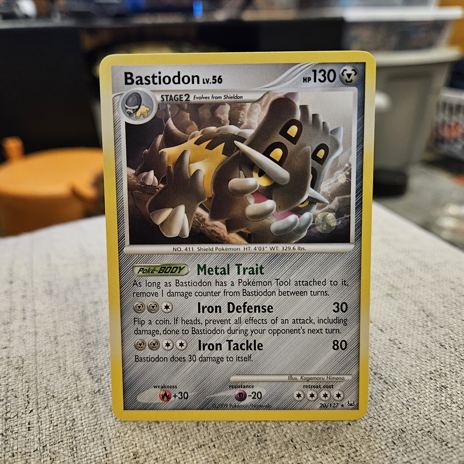 Carta rara Bastiodon Pokemon TCG platino #20/127