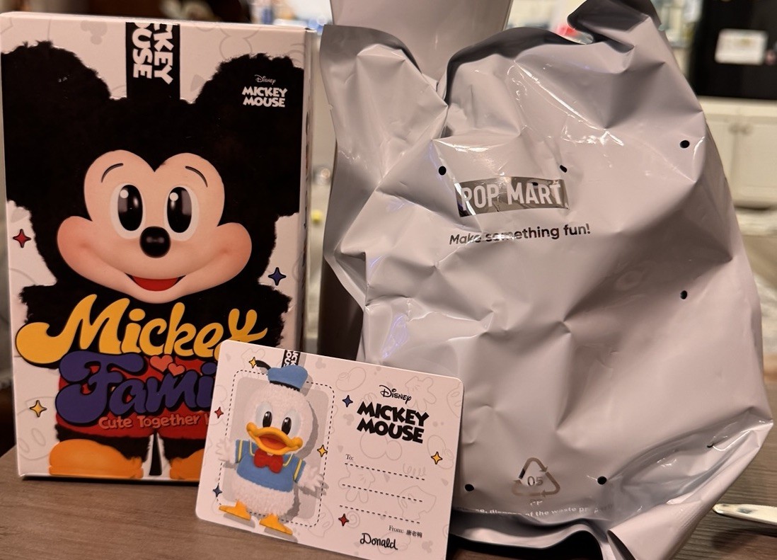 POP MART Mickey Family Cute Together Plush "Donald" Card Confirmed, Sealed Bag