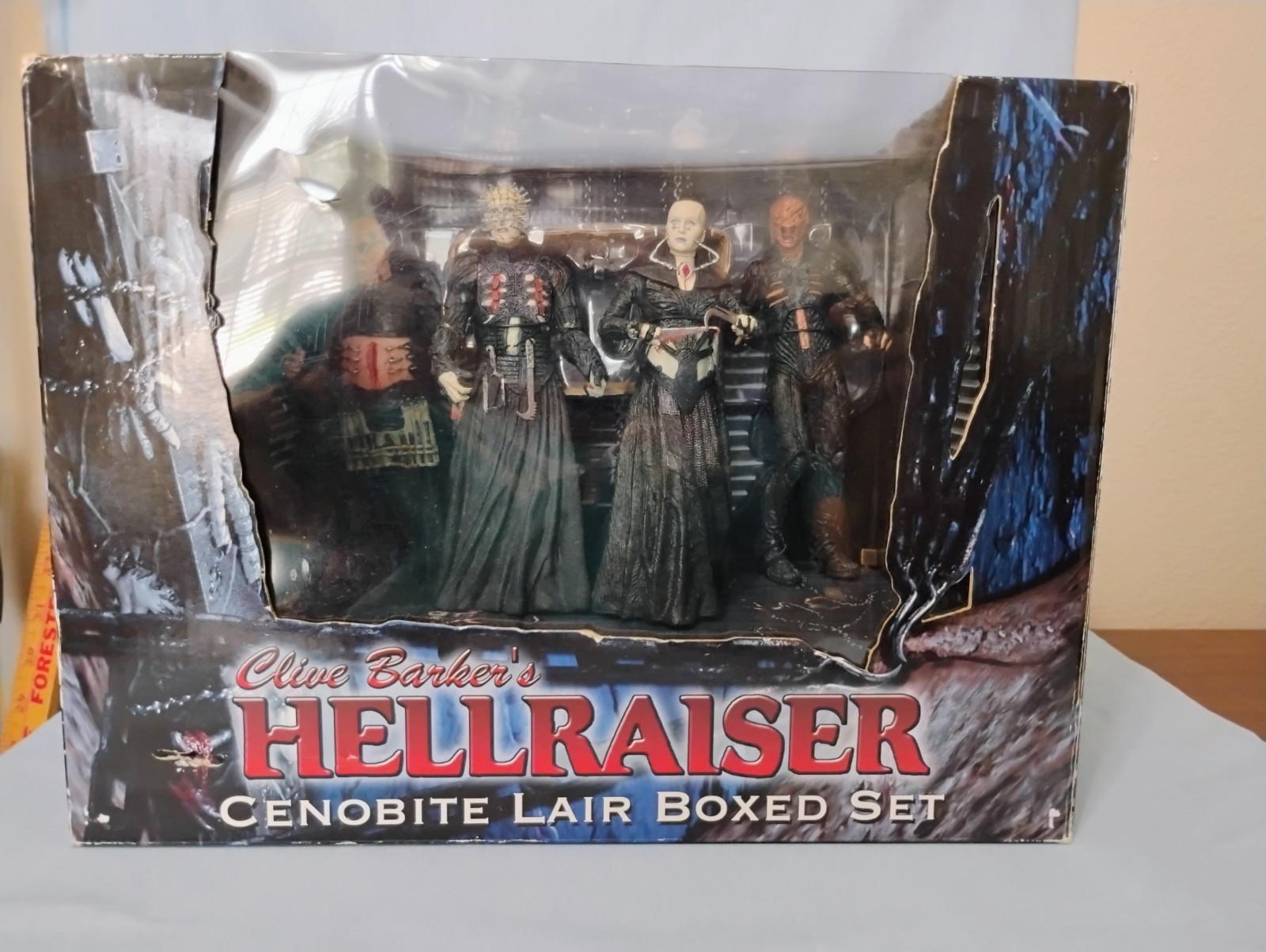 Tana di Cenobite set in scatola con autografi