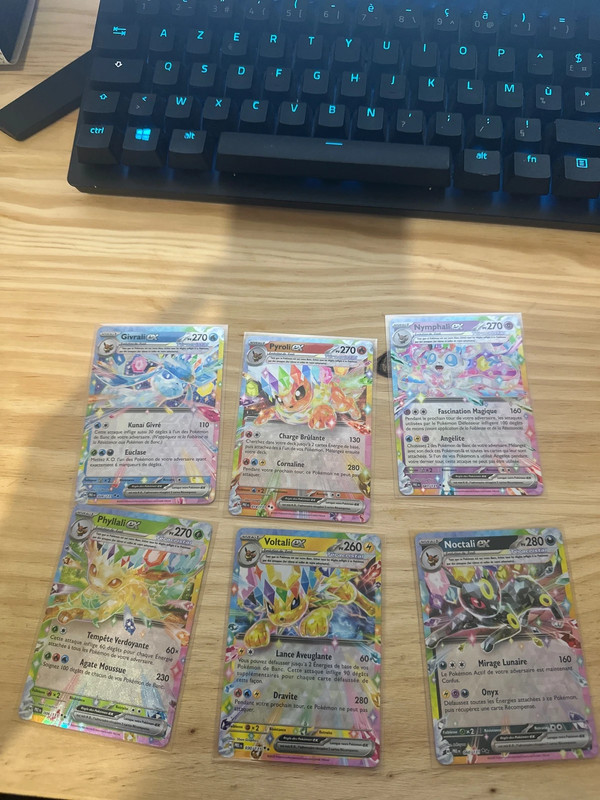 Lot réservé de 6 cartes