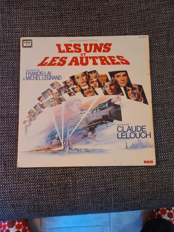 Les uns les autres 
