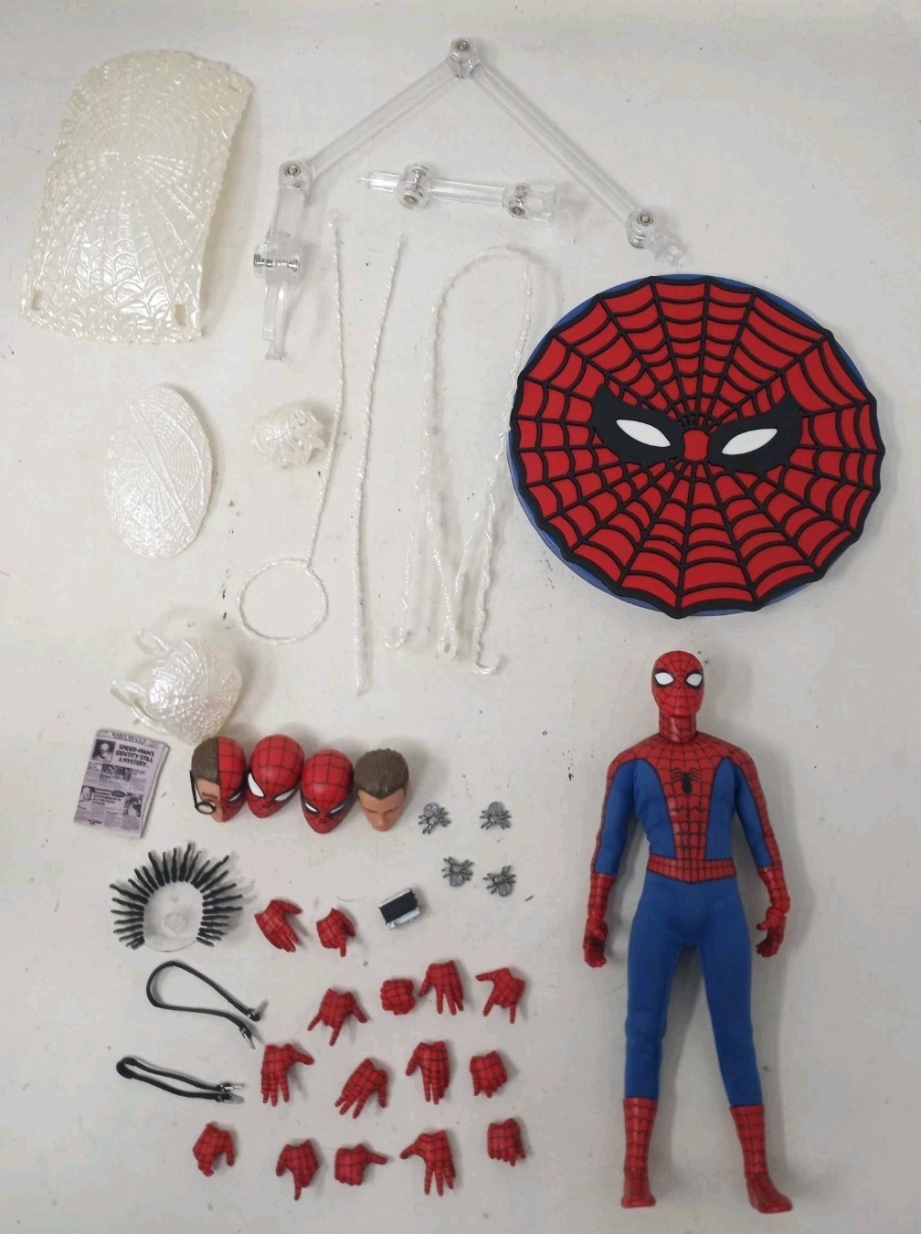 Mezco One 12 Collective The Amazing Spider-Man Deluxe Edition 6" Action Figure