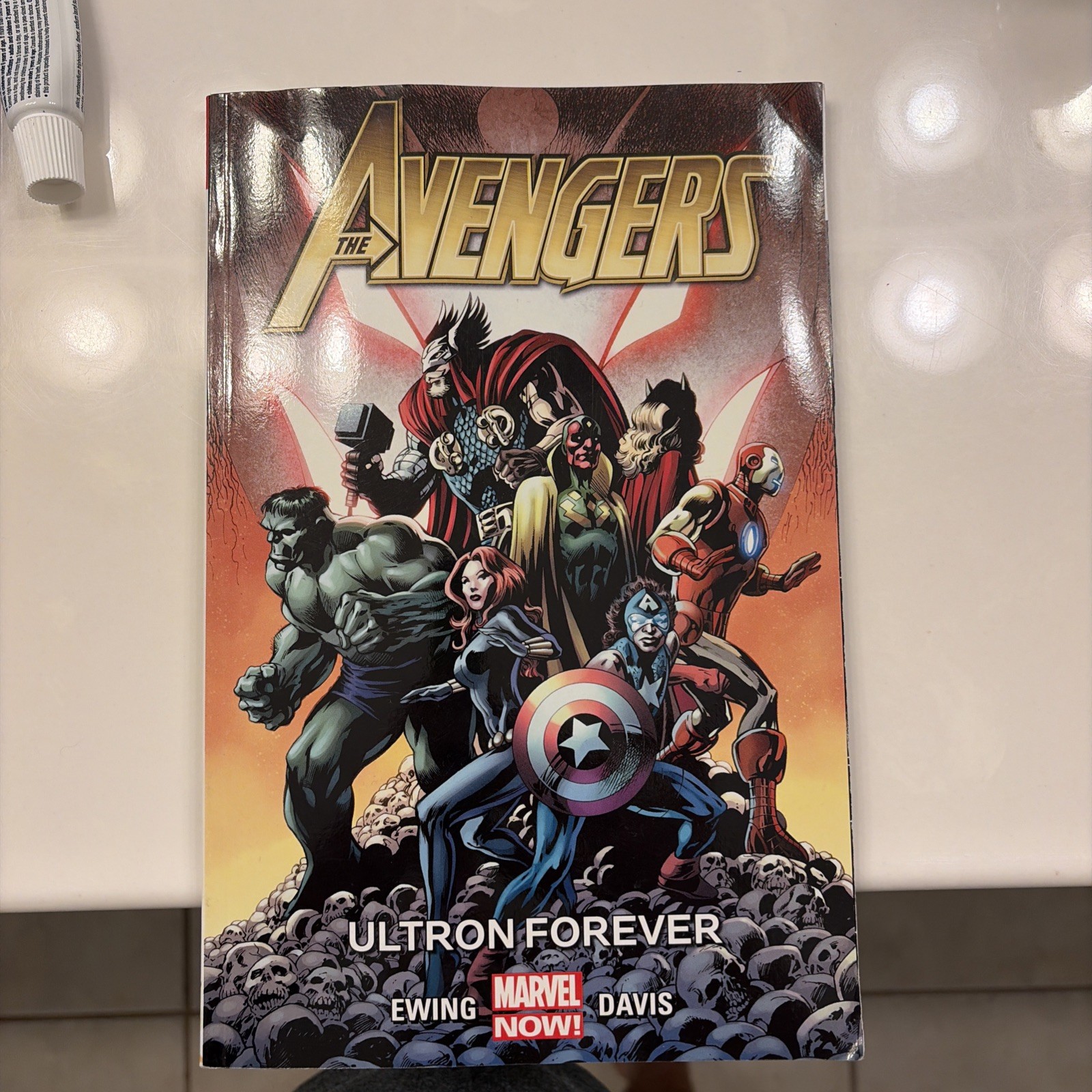 TPB - Marvel - The Avengers - Ultron Forever - 2015